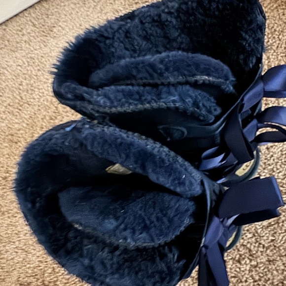 UGG Women's Ankle Boots - Dark Blue - Picture 4 of 5